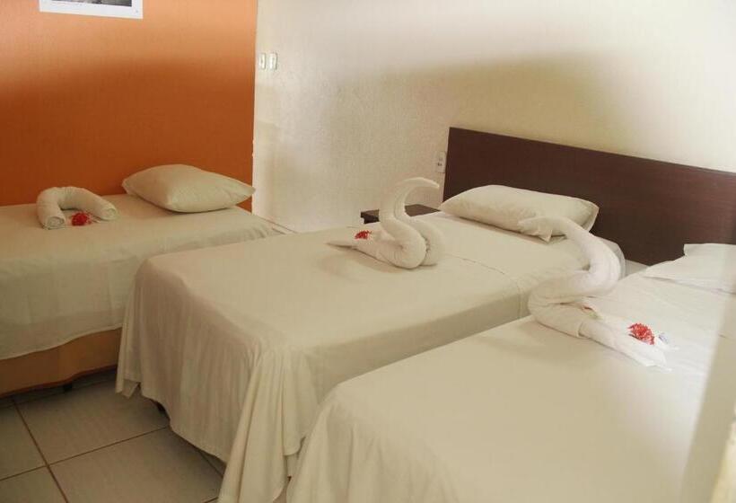 Eenvoudige Driepersoonskamer, Pousada Solar Das Gaivotas