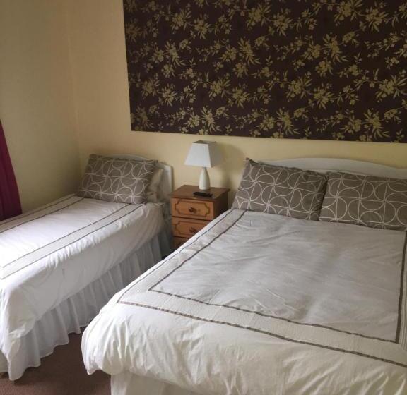 غرفة قياسية, Ceol Na Mara