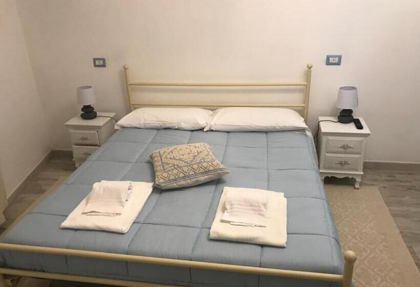 اتاق استاندارد با تخت بزرگ, Villamereu