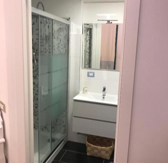 اتاق استاندارد با تخت بزرگ, Villamereu