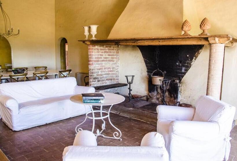 آپارتمان 1 خوابه با تراس, Agriturismo Poggio Antico