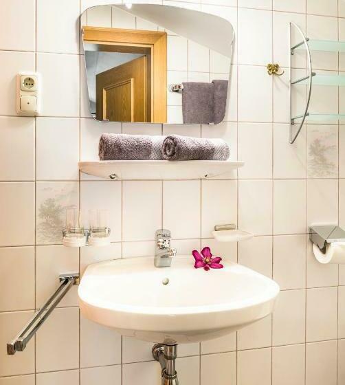 Апартаменты 1 Спальня с Балконом, Bio Bauernhof Schweizerhof