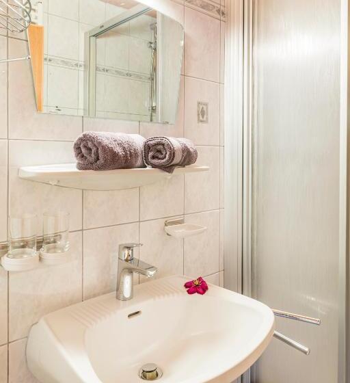 Апартаменты 2 Спальни, Bio Bauernhof Schweizerhof