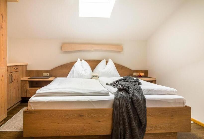 Апартаменты 2 Спальни, Bio Bauernhof Schweizerhof