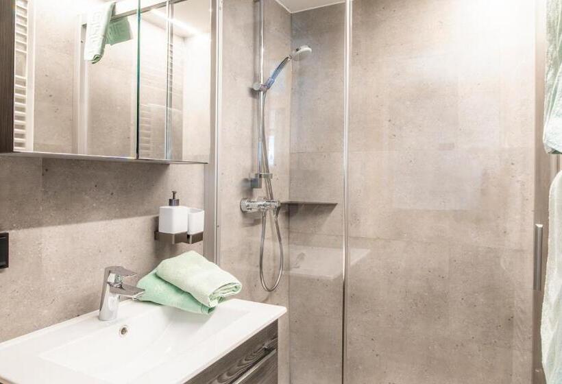 Апартаменты 2 Спальни, Bio Bauernhof Schweizerhof