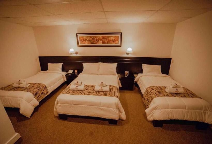 اتاق استاندارد سه نفره, El Portal Del Marques