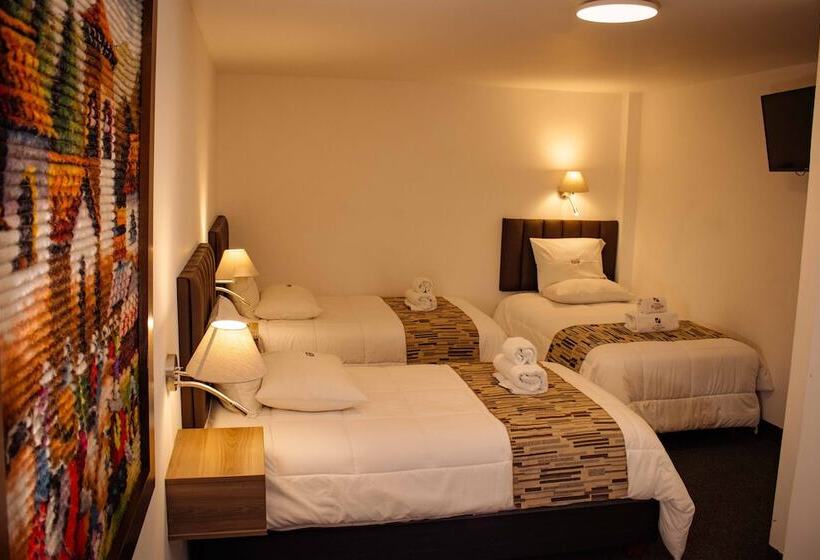 اتاق استاندارد سه نفره, El Portal Del Marques