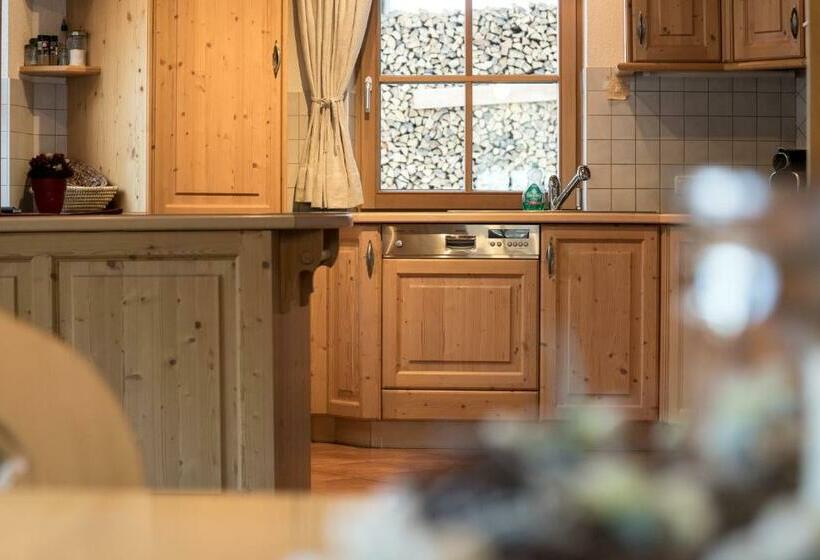 Дом 4 Спальни, Oberschupferhof