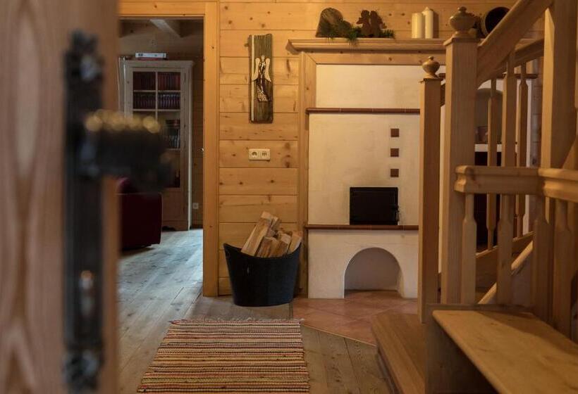 Дом 4 Спальни, Oberschupferhof