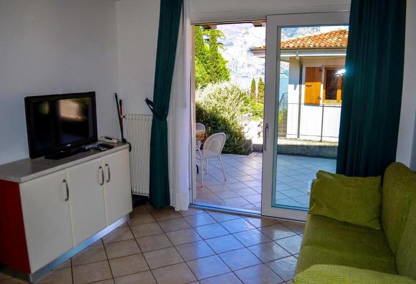 2 Bedrooms Apartment Lake View, La Madrugada
