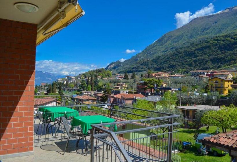 آپارتمان 1 خوابه با چشمانداز, La Madrugada