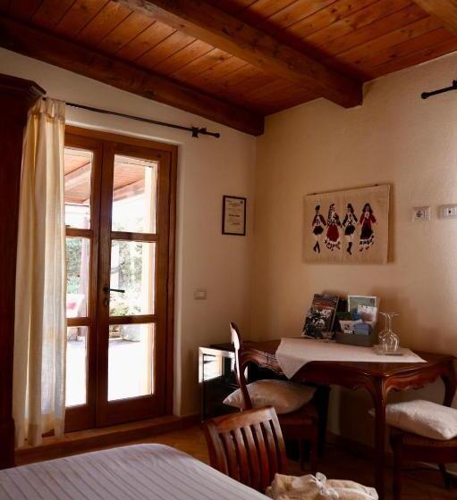 Номер Стандарт Вид на Сад, Monte Atena B&b Di Charme