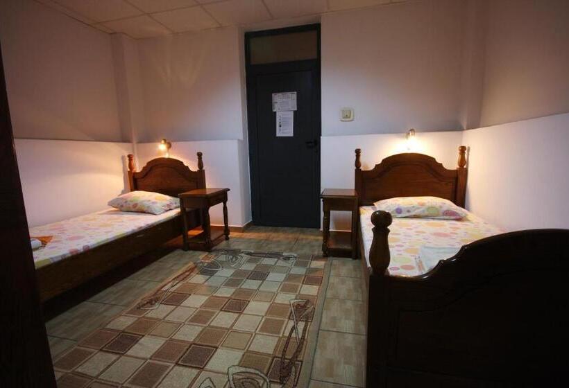 标准三人间, Il Capo Tour