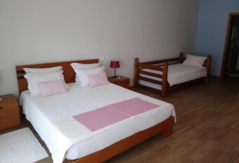 غرفة قياسية ثلاثية, Alojamento Costa Da Banga