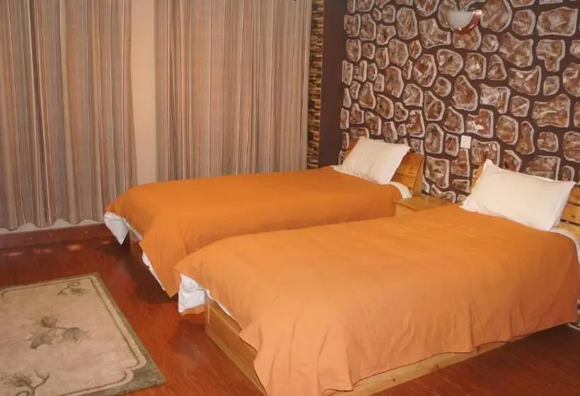 اتاق استاندارد با چشم‌انداز شهر, City Guest House