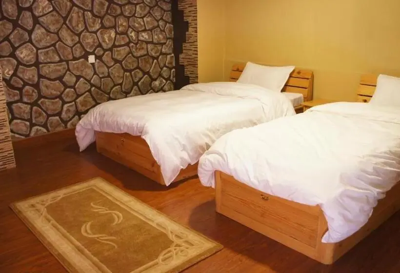 اتاق استاندارد با بالکن, City Guest House