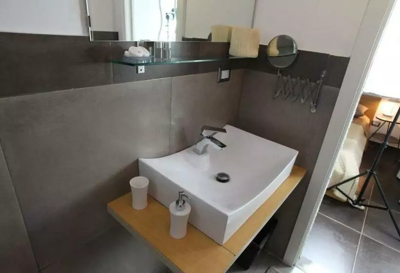 اتاق استاندارد, Golden Mile B&b