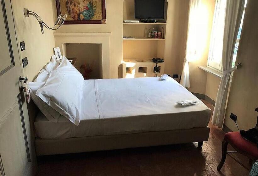 标准间, Antico Borgo