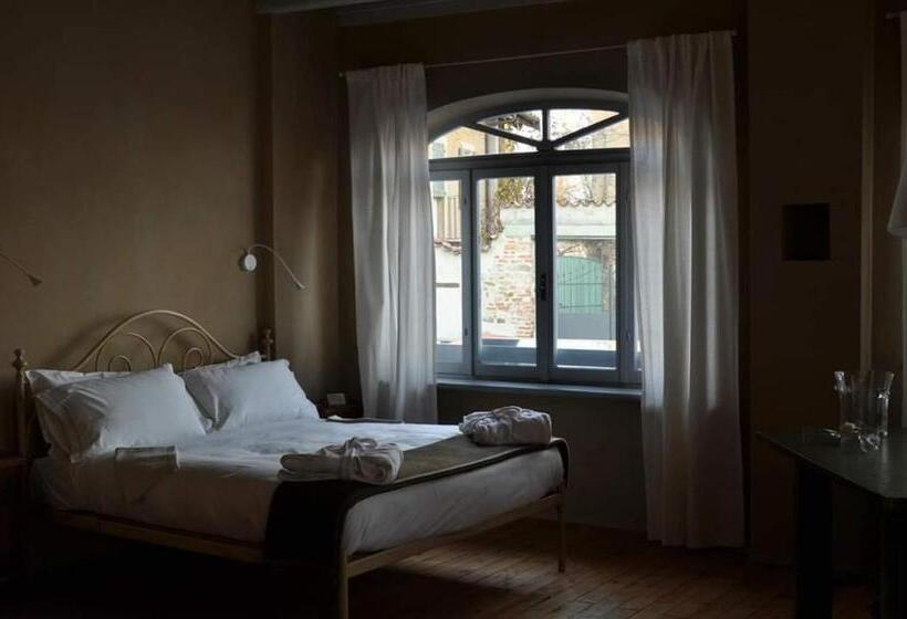 수피리어 룸, Antico Borgo