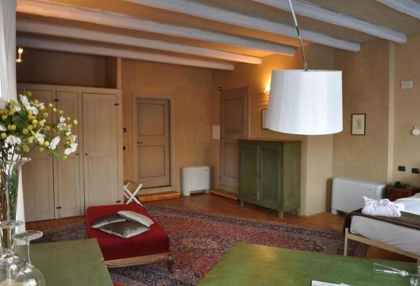 高级大房间, Antico Borgo