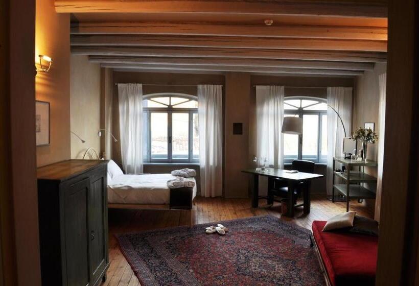 수피리어 룸, Antico Borgo