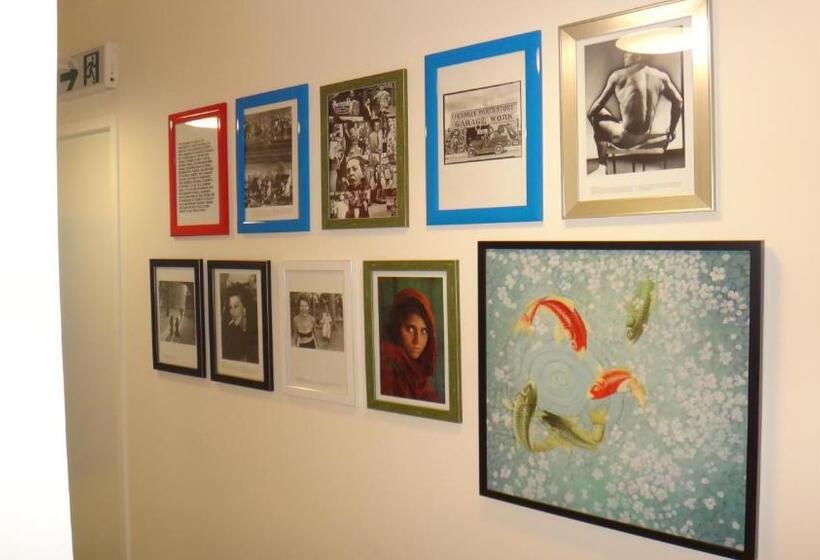 اتاق عادی, Apple Lnn Causeway Bay