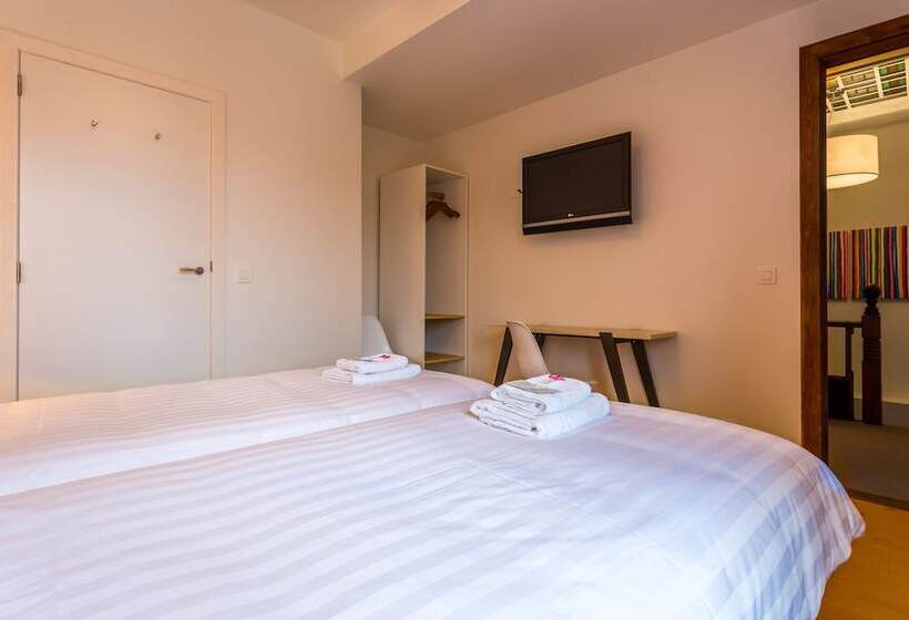 Номер Стандарт, Bla Bla