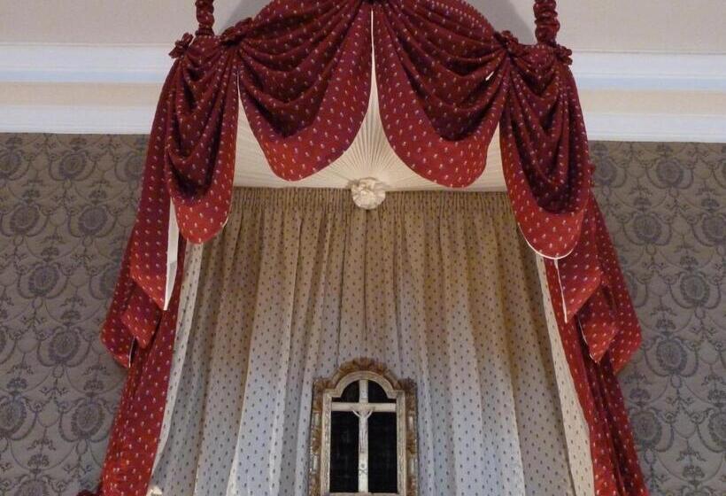 Номер Стандарт, Château De Saint Augustin