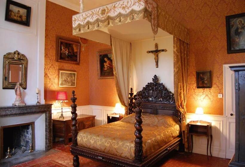 Люкс, Château De Saint Augustin