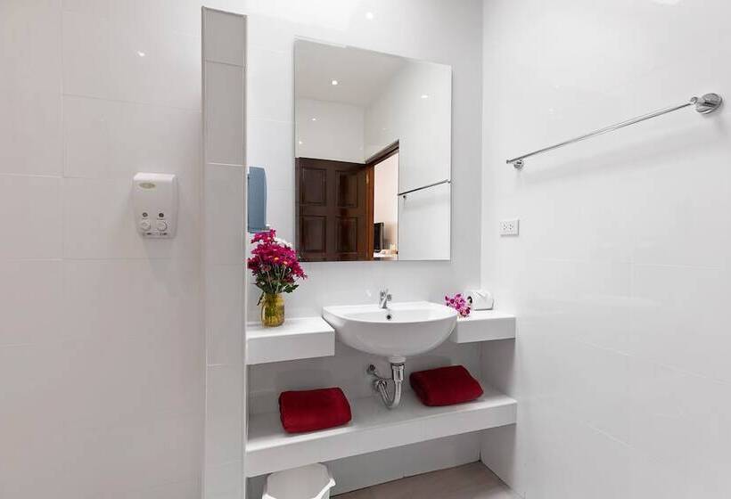 Quarto Superior, Crystal Bay Beach Resort