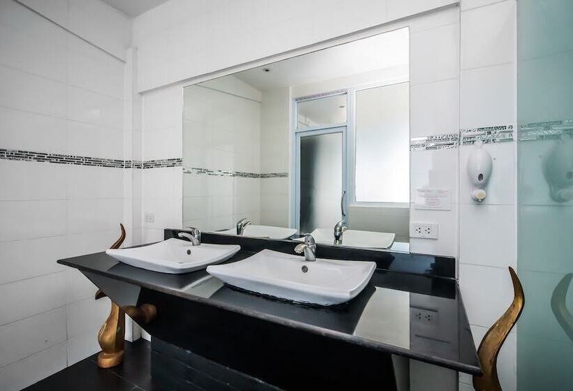 Quarto Deluxe Vista Mar, Crystal Bay Beach Resort