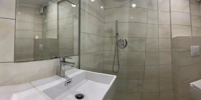 اتاق استاندارد با بالکن, Dodona