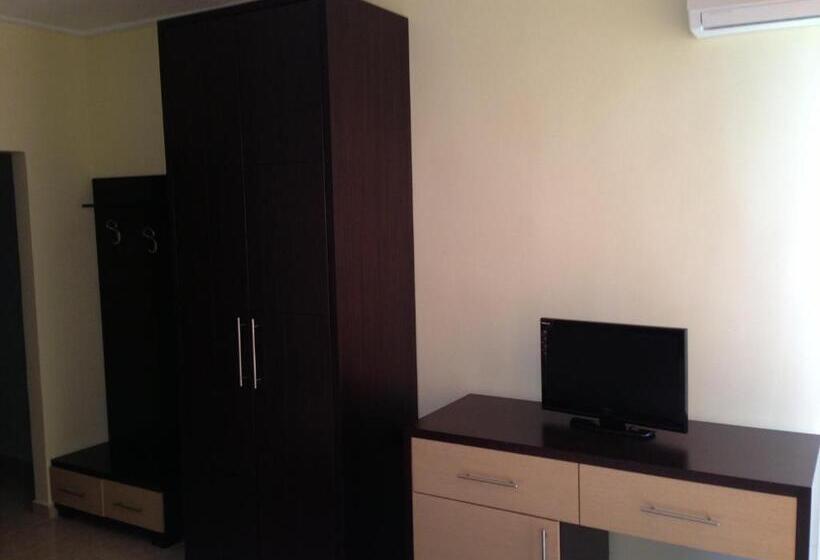 Triple Room Sea View, Dodona