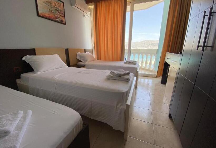 Triple Room Sea View, Dodona