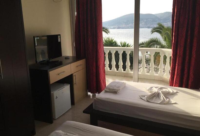 オーシャンビュースタンダードルームバルコニー付き, Dodona