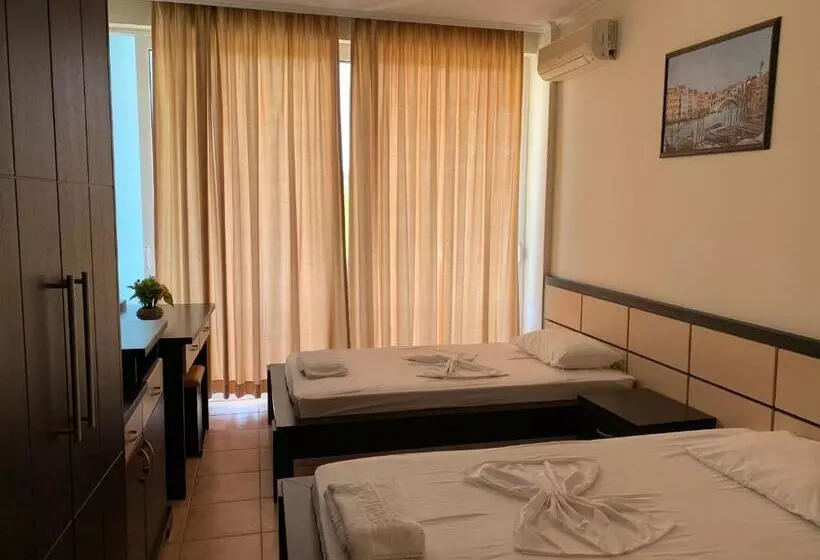 اتاق استاندارد, Dodona