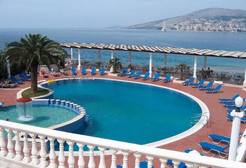 バルコニー付きスタンダードルーム, Dodona