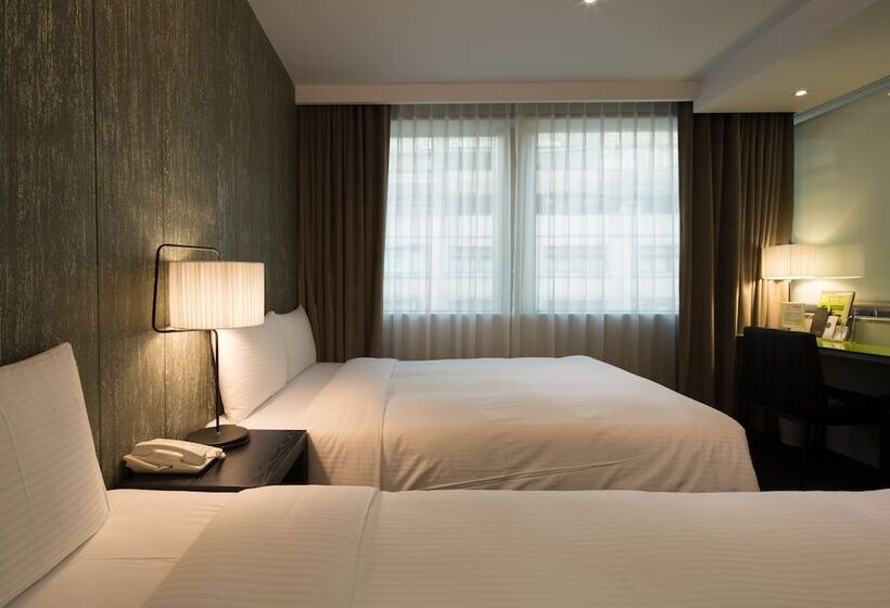 اتاق لوکس سه تخته, Finders Hotel Fu Qian