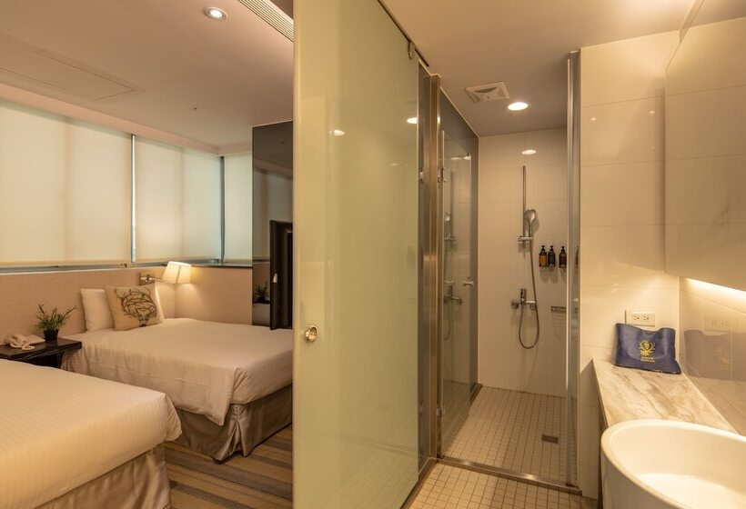 اتاق اجرایی, Finders Hotel Fu Qian