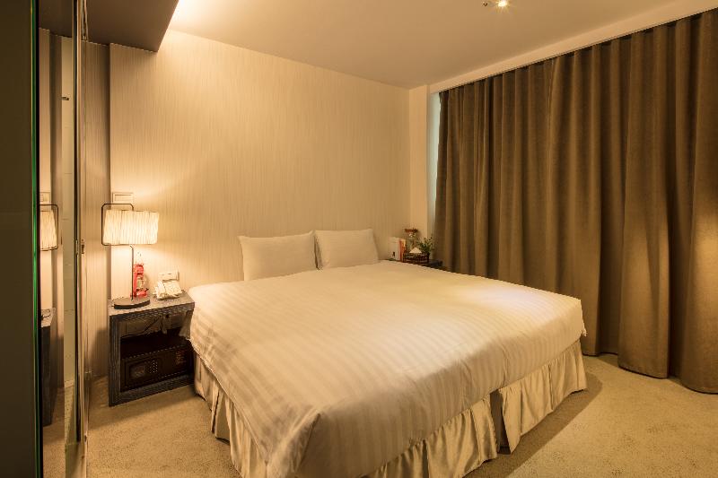 اتاق اجرایی, Finders Hotel Fu Qian