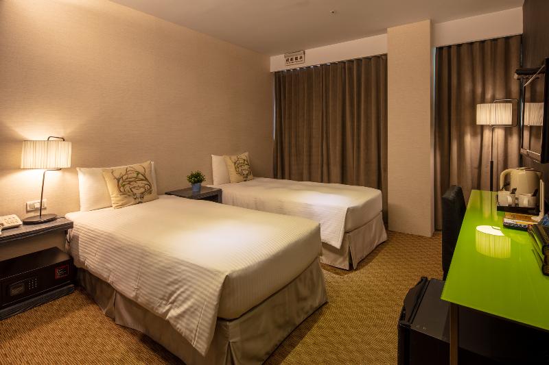 اتاق اجرایی, Finders Hotel Fu Qian