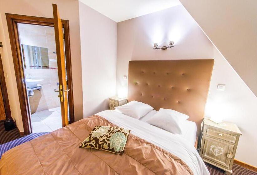 غرفة سوبيريور, Hôtel Au Lion