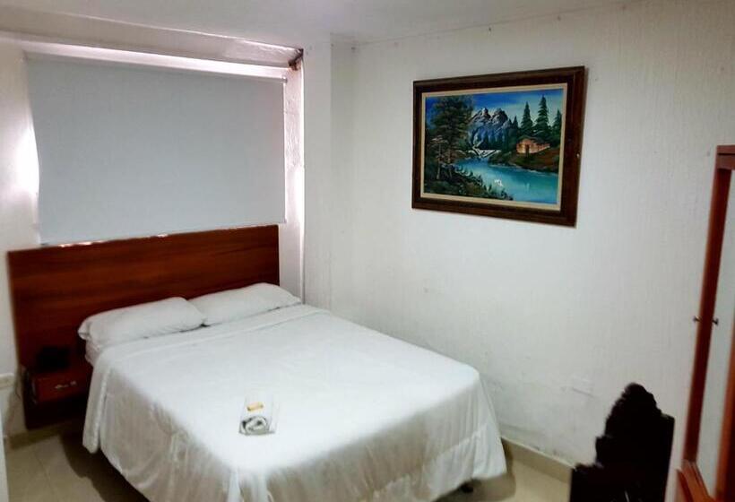 Quarto Estandar Individual, Interamericano