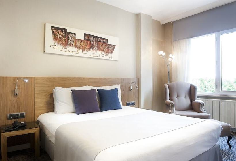 غرفة قياسية فردية, Rodosto