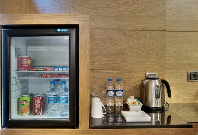 غرفة قياسية, Rodosto