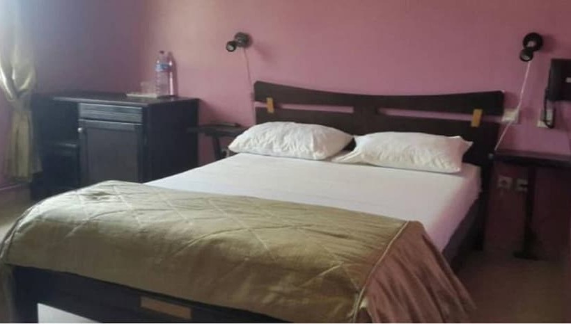 اتاق استاندارد, Roza