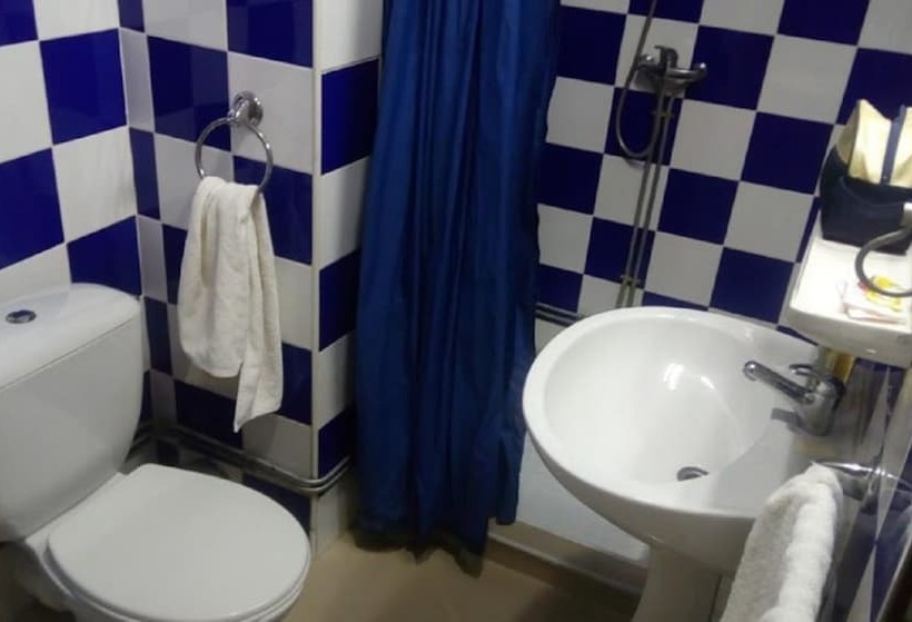 اتاق استاندارد, Roza