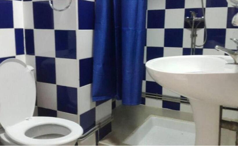 اتاق استاندارد یک نفره, Roza