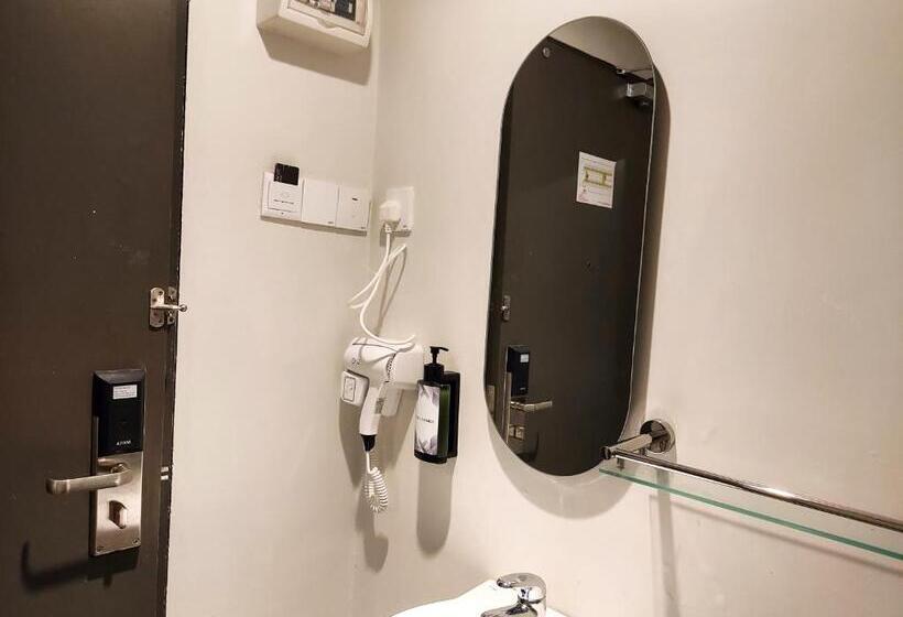 חדר סופריור, The Leverage Business Hotel Mergong