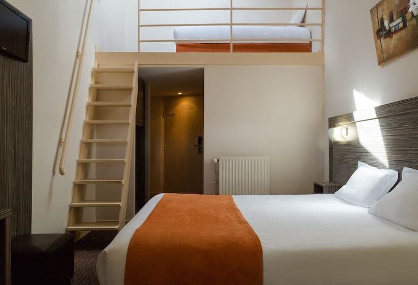 Четырехместный Номер Стандарт, The Originals City, Hôtel L  Acropole, Saintetienne Sud